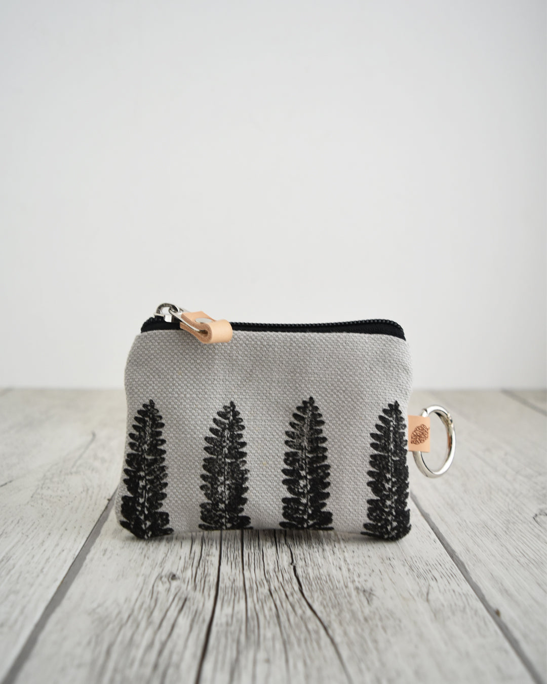 Mini pochette - porta tessere con moschettone PASSIFLORA