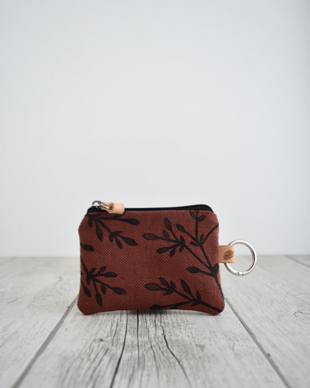 Mini pochette - porta tessere con moschettone PASSIFLORA