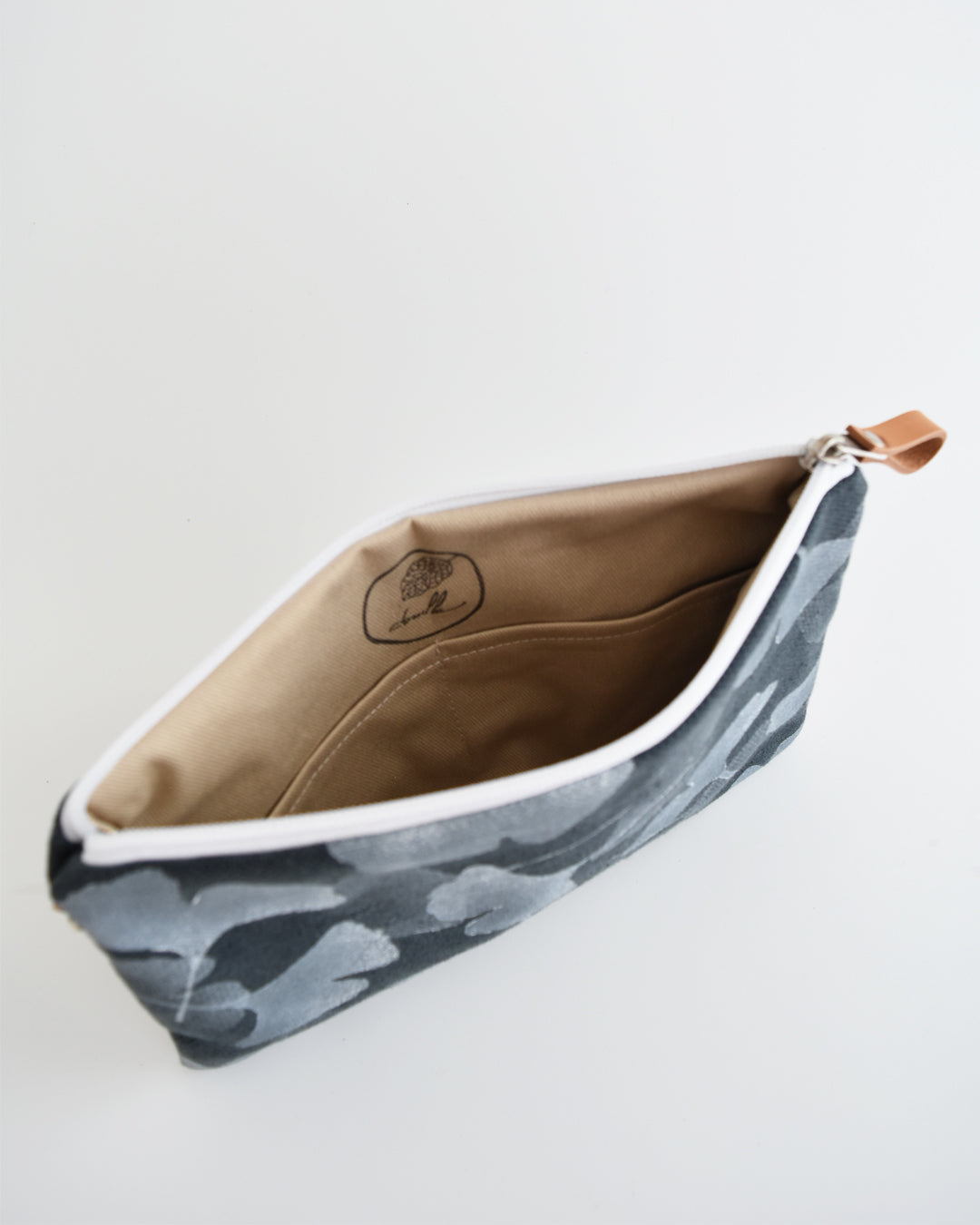 Pochette grande CHENZIA - blu scuro gingko