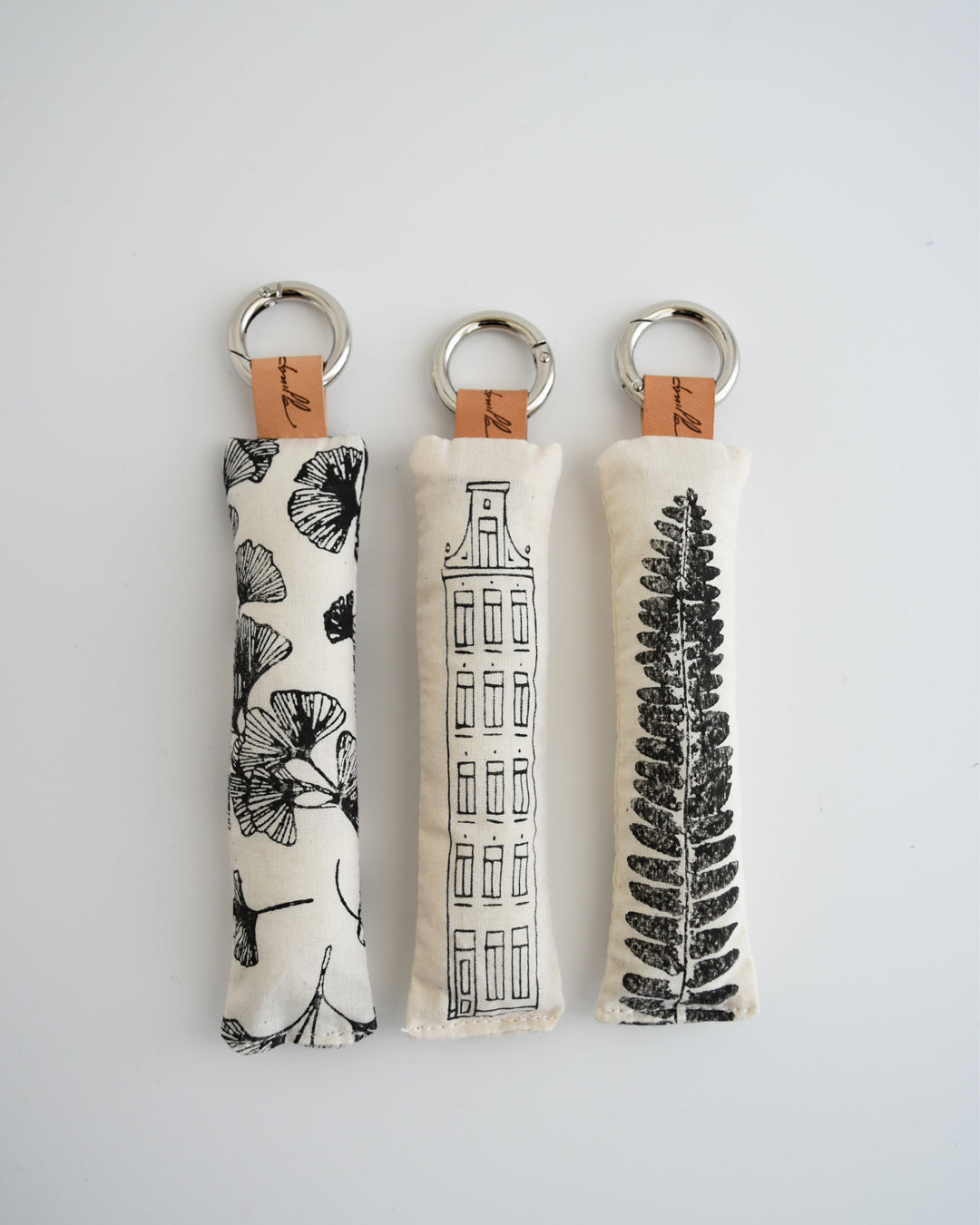 Portachiavi morbidosi in tessuto stampato a mano