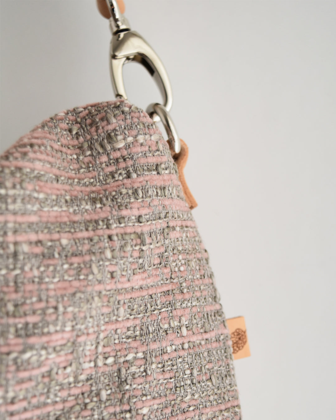 Borsa hobo bag TILIA - essenziale grigio rosa