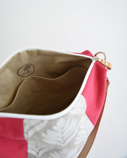 Borsa hobo bag TILIA - magenta e beige