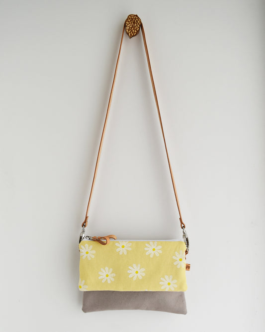Tracolla doppia CAMELIA beige + giallo con mergherite