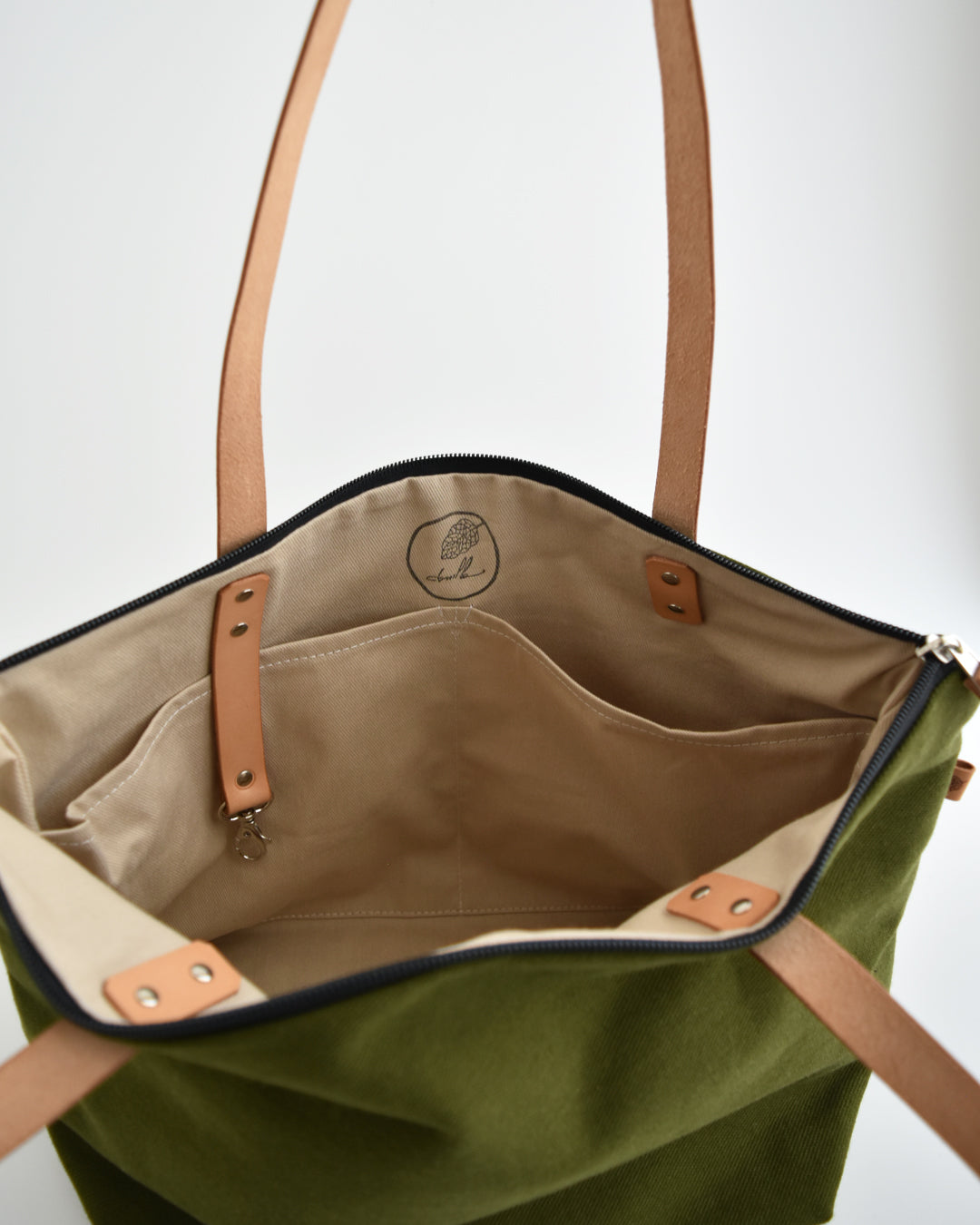 Borsa a spalla CYCAS essenziale verdone
