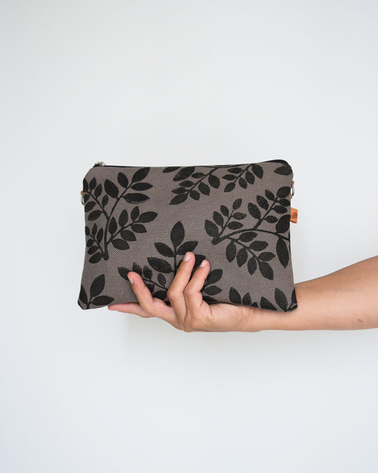 Pochette grande CHENZIA - tortora stampa foliage