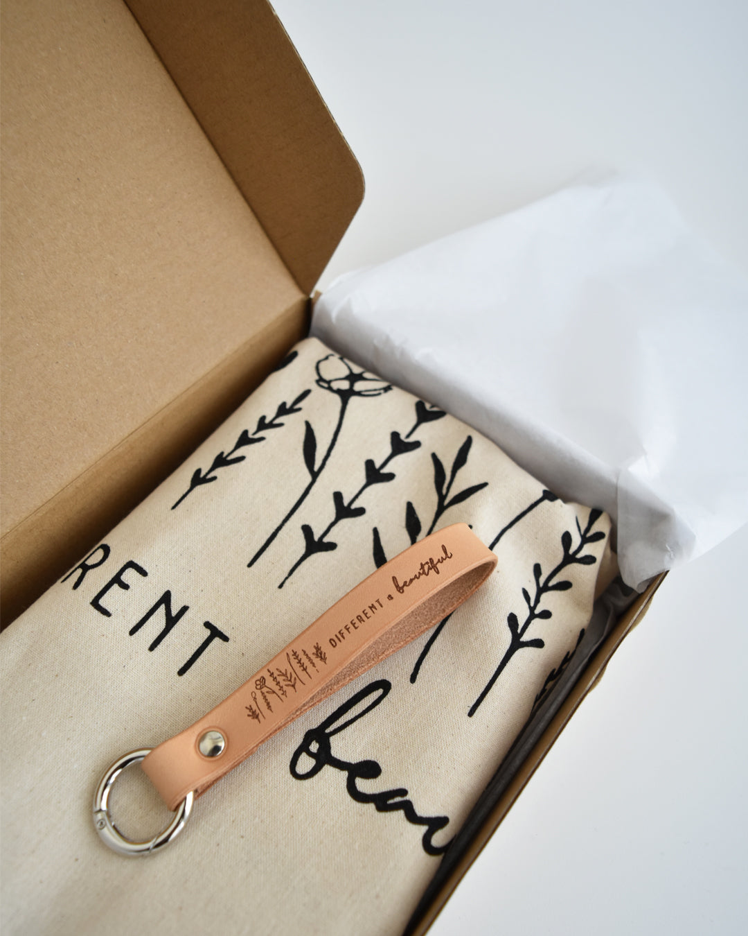 Set regalo totebag in cotone + portachiavi in pelle